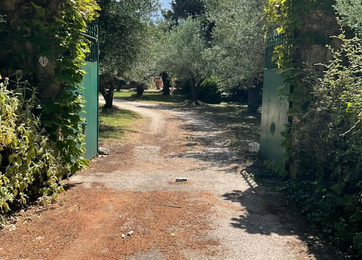Domaine Des Petites Iles Villa La Celle-sous-Gouzon Donzere